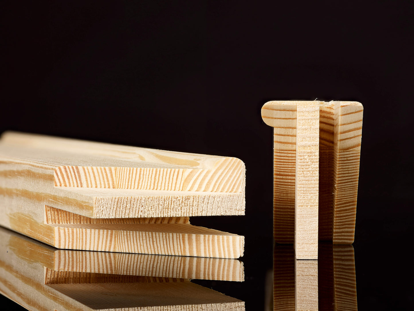 Stable DUO60 Stretcher Bar: 4 cm Thick Profile, Manufactured in Gluelaminated Wood, Ideal for Large Paintings